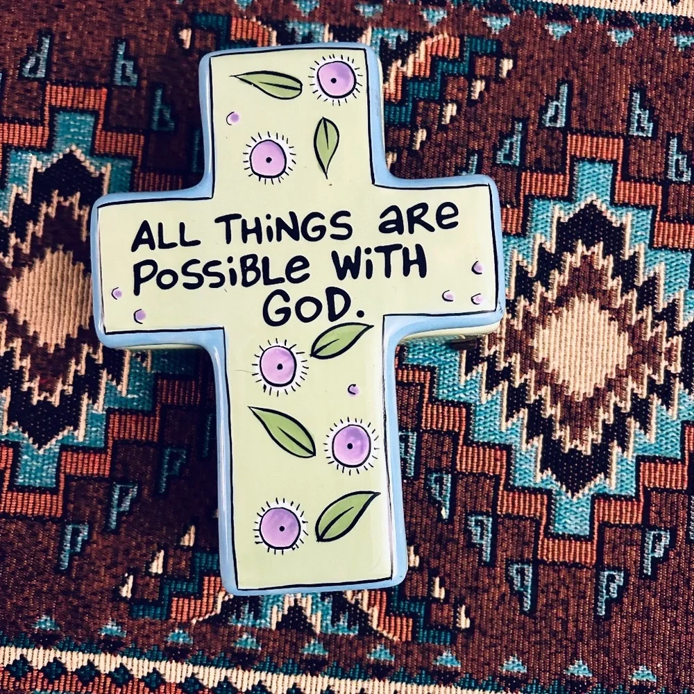 Louise Veasay Our Name Is Mud Ceramic Cross Box Painted All Things Are Possible - Picture 2 of 4